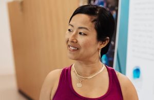 Sara Howanski image